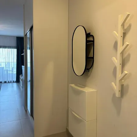 Caesar - Studio With Niche Appartement *